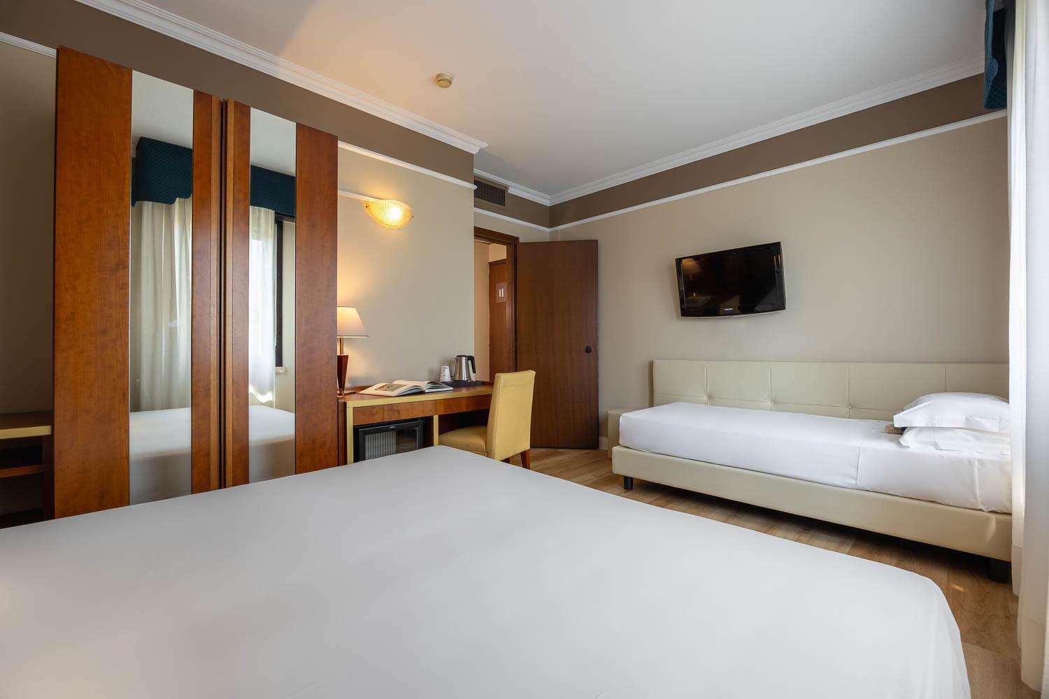 Standard Triple Room,1651164796:JPEG
